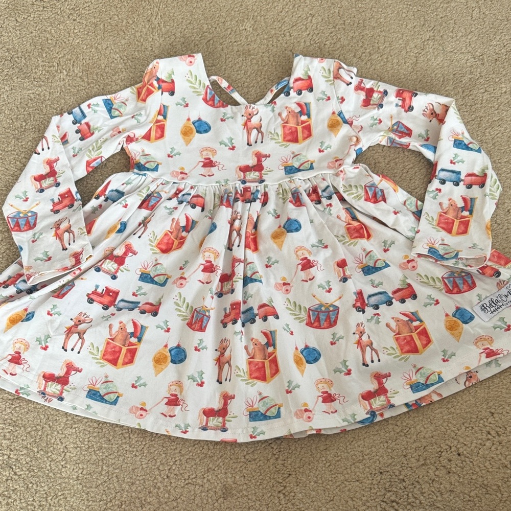 Bella & Omi Festive Print Long Sleeve Tunic 4